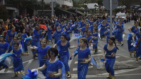 Desfile de entroido de Barbad�s por las calles de A Valenz�