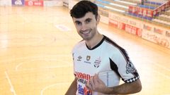 Lemos asegura que desde el primer d&iacute;a le han &laquo;tratado de maravilla&raquo; en Noia.