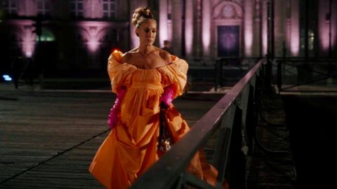 Carrie en Par�s, en el �ltimo episodio de la serie