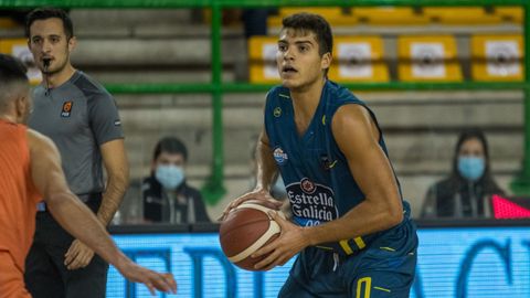 Diogo Brito ya jug en Ourense en la temporada 2020-2021