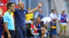Abelardo reclama una acci�n.Abelardo reclama