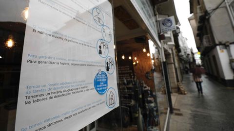 Viveiro lleva con restricciones duras en sectores como la hostelera y el comercio casi mes y medio
