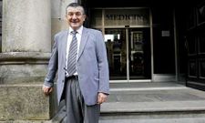 El onc�logo Rafael L�pez present� ayer las ventajas del nuevo f�rmaco, en Medicina. 