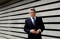 Cerezo Torres es presidente del Alt�tico Madrid y productor cinematogr�fico.