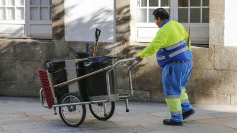 El servicio de limpieza y recogida de basura tiene 209 trabajadores.