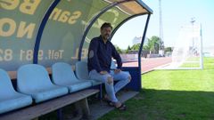 Carlos Balderr�bano, en Julio Mato, el estadio que le vio crecer como jugador. 
