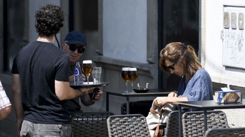 La hostelería es el gran refugio del trabajo autónomo en la comunidad