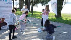Alumnos del CEIP Santa Baia participaron en la jornada de sensibilización ambiental de Amicos.