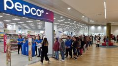 La nueva tienda de Pepco est� situada en la planta baja del centro comercial naron�s