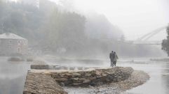 Niebla en el ro Mio en Lugo este lunes por la maana