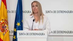 Mara Guardiola, presidenta de Extremadura, anuncia la convocatoria de elecciones anticipadas para el 21 de diciembre