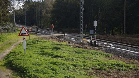 Paso a nivel en Lugo, en la zona de Castelo, ya cerca de la estacin de tren