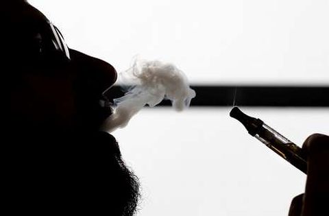 La utilizaci�n del cigarrillo electr�nico se encuentra con defensores y detractores. 