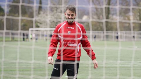Javi Pazos adelantó a los valdeorreses en Atios