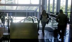 Los t�cnicos estuvieron reparando hasta las tres de la tarde. 