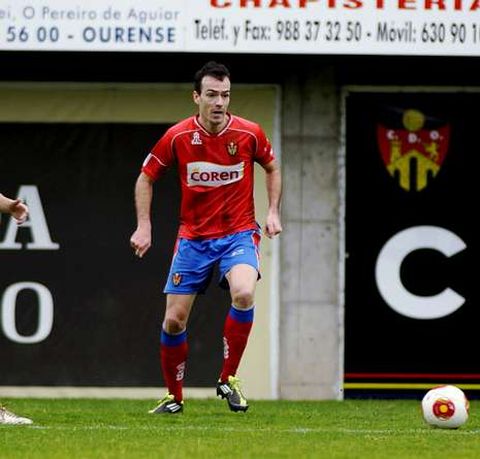 Yebra allanó con su gol las opciones ourensanistas.