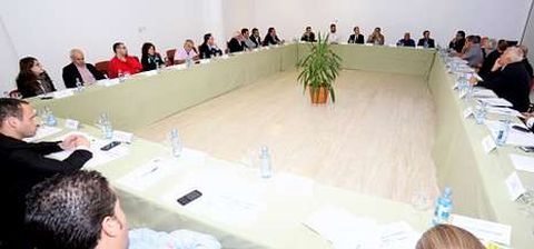 El comit� de Cimag-GandAgro reuni� ayer en Silleda a 27 representantes de empresas y sociedades. 