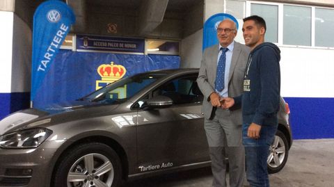 Diegui recibe su coche