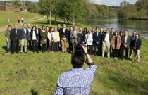 El PP present� su lista en la zona del Parque do Mi�o que Casti�eira quiere convertir en playa fluvial. 