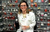 La doctora en Farmacia Leticia Herrero, en Povisa, centro donde trabaja en la actualidad.
