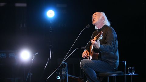 Amancio Prada en concierto