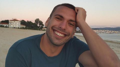 A Oporto. León Fernández eligió la ciudad portuguesa para terminar su último año de Medicina. La Universidad no le aseguraba las prácticas y terminó por declinar el programa.