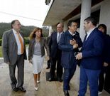 El convenio se firm� en el centro social de Vila�o, en A Laracha.