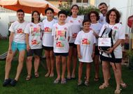 El grupo de peregrinos de la fundaci�n Cris aumenta a medida que se acercan a Santiago de Compostela.