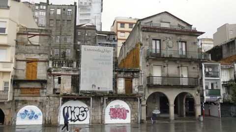 No. Vigo. No consta que exista un plan de evacuación específico para su zona vieja