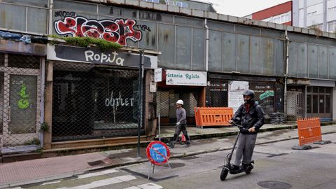 Estado actual del antiguo mercado de Santa Luc�a, en A Falperra