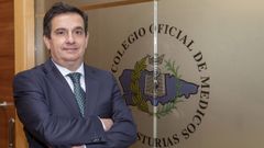 Luis Antu�a, presidente del Colegio de M�dicos de Asturias