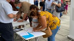 Recogida de firmas en Gij�n