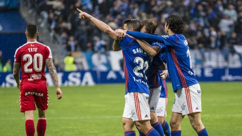 Gol Saul Berjon Carlos Hernandez Fabbrini Real Oviedo Nastic Carlos Tartiere.Saul celebra su gol junto con Carlos Hernandez y Fabbrini