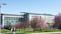 Imagen del edificio�Xur�dico-Empresarial�del campus de Ourense.