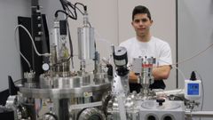 Manuel Su�rez cursa un doctorado en F�sica de Nanoestructuras y Materiales Avanzados 