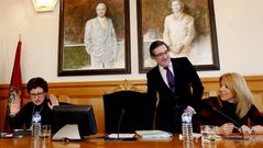 Curr�s, en un pleno