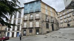 Plaza de Los Suaves, 2. El Concello orden� obras para apuntalar y proteger el inmueble que no fueron ejecutadas.