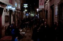 La calle Lepanto, anta�o intransitable de madrugada, es uno de los epicentros de la noche.