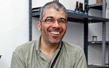 Ram�n Carmelo � diretivo de Amarante e colabora con diferentes onegu�s de Pontevedra. 