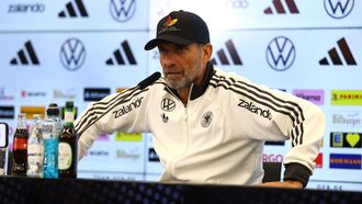 Klopp, durante su comparecencia para anunciar su primera convocatoria como seleccionador alem�n.