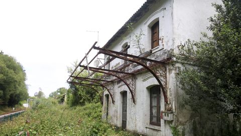 Estaci�n abandonada de Franza, en Mugardos