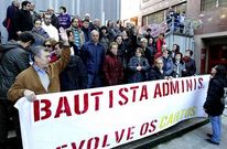 Vecinos de comunidades afectadas protestaron ante las oficinas de Bautista Administradores.