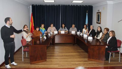 En Lousame hubo una charla con voluntarias de distintos pa�ses de Europa