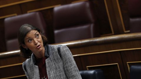 La ministra de Industria, Reyes Maroto durante su intervenci�n en la sesi�n de control al gobierno celebrada en el Congreso. 