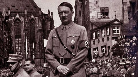 Adolf Hitler. 