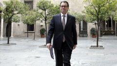 El presidente de la Generalitat, Artur Mas, a su llegada a la reuni�n semanal del gobierno tras conocer la decisi�n del PPC de impugnar los presupuestos