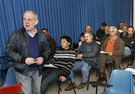 Asorey imparte charlas sobre apicultura en toda Galicia. 