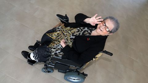 Elisa Martínez llegó hace 11 años a Barbanza, y es una de las usuarias más activas del centro de día de A Pobra