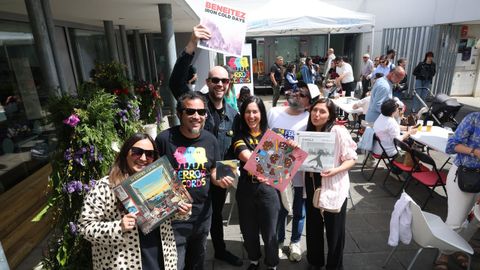Marisa Moreda, Fernando F. Rego, Óscar, Patricia Molina, Serxio Peck y Carla Romalde; música y Maios en Ferrol