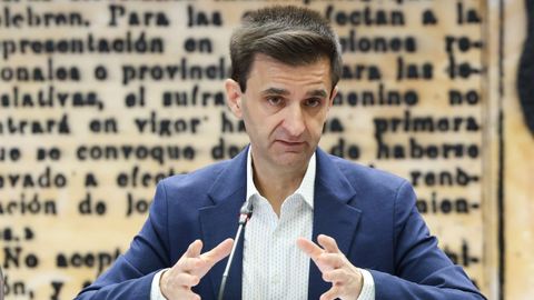 Jos�  Pablo L�pez, en una comisi�n de control parlamentario celebrada el 22 de septiembre.